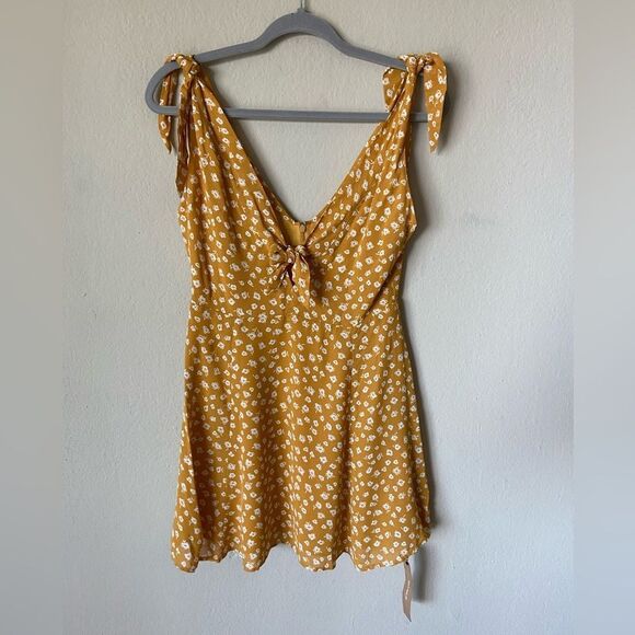 NWOT Reformation Nola Mini Yellow Dress Size 6 - Picture 8 of 11